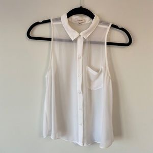 White Sleeveless Sunday Best Blouse / Size S